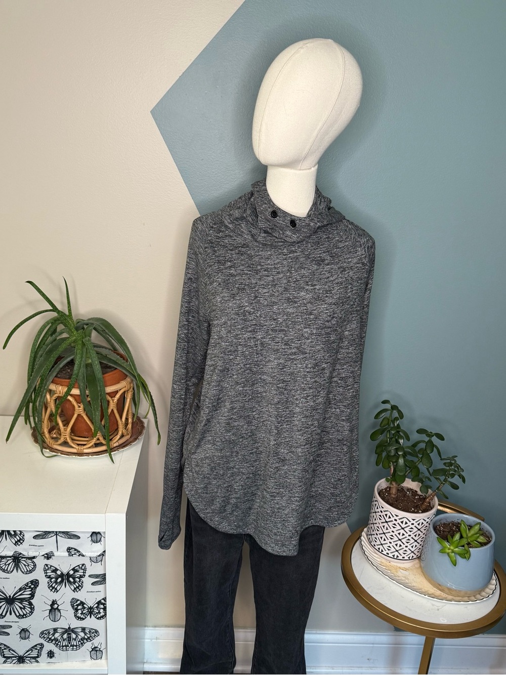Athleta Gray Marl Face Cover Hoodie Techwear Running Pullover Medium - Picture 2 of 11